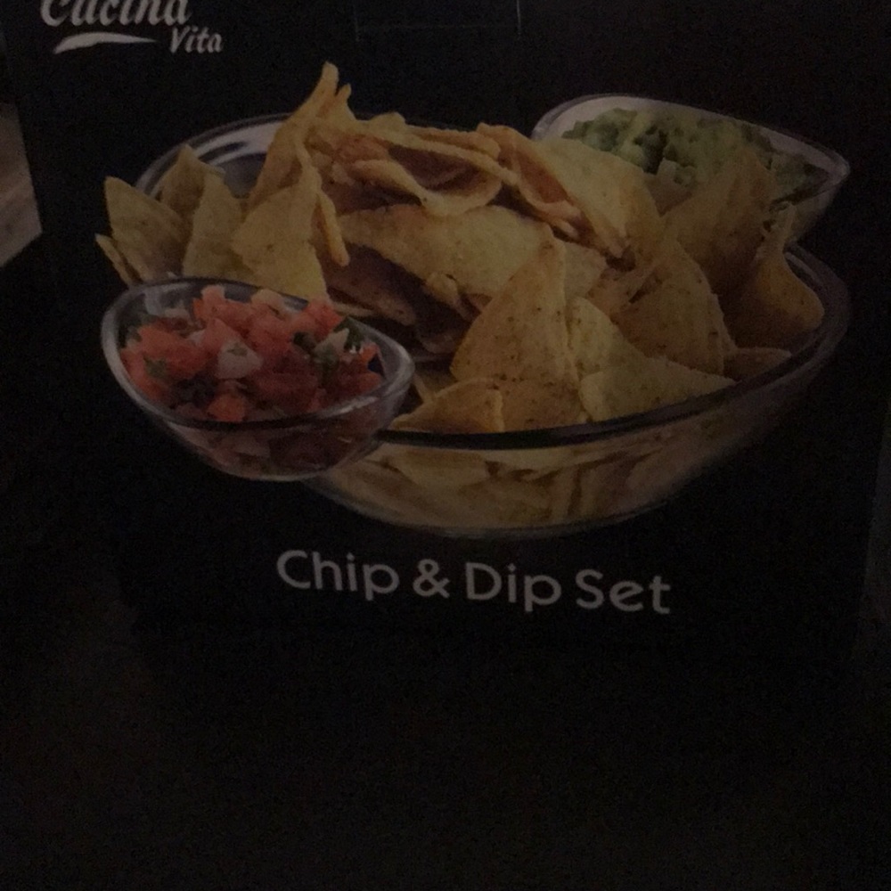 Chips and dip set